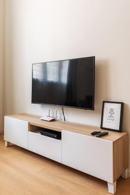 Apartmán Kaizen House - Bilocale De Angeli Milán Exteriér fotografie
